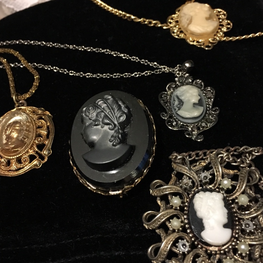 Cameo lot